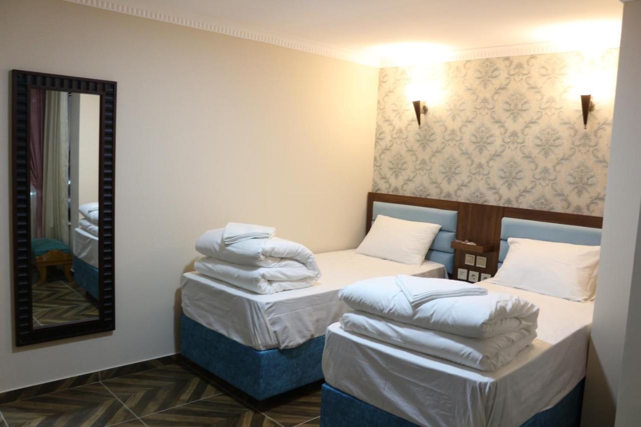 Hotel Ümıt Yenıkapi Istanbul Bagian luar foto