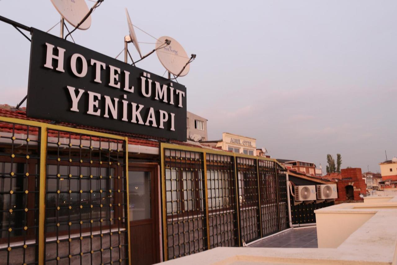 Hotel Ümıt Yenıkapi Istanbul Bagian luar foto