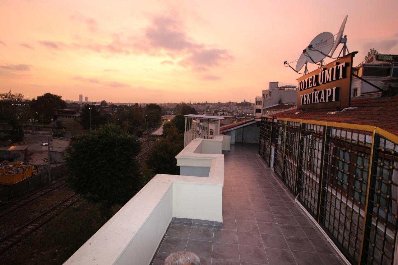 Hotel Ümıt Yenıkapi Istanbul Bagian luar foto