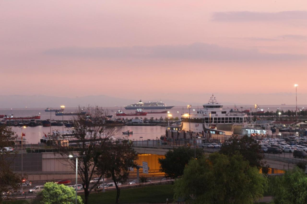 Hotel Ümıt Yenıkapi Istanbul Bagian luar foto